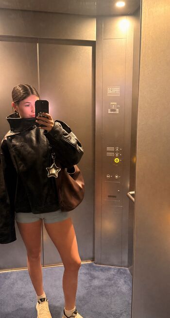 Full leaked Lia block private onlyfans photo