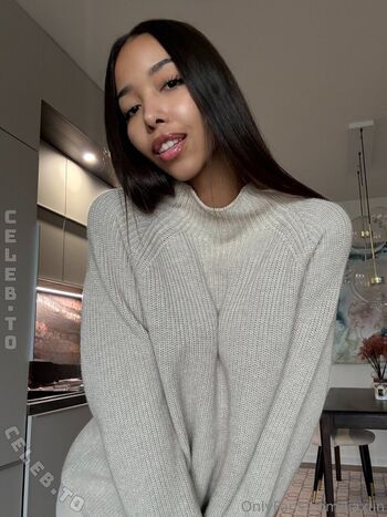 Lia Lin