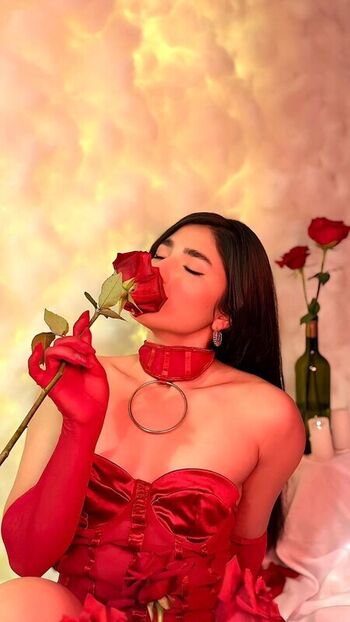 Full leaked Lia mar private onlyfans photo
