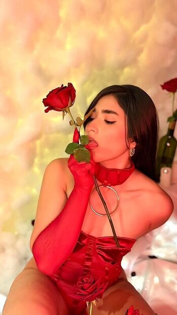 Full leaked Lia mar page private onlyfans photo