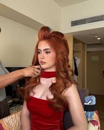 Full leaked Liana mae private onlyfans photo