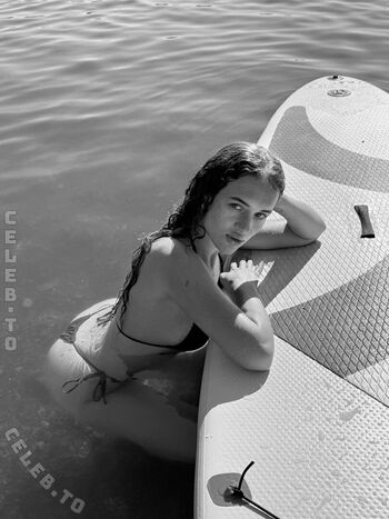 Full leaked Lianadaria private onlyfans photo