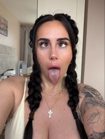LibbyLoveHeartx