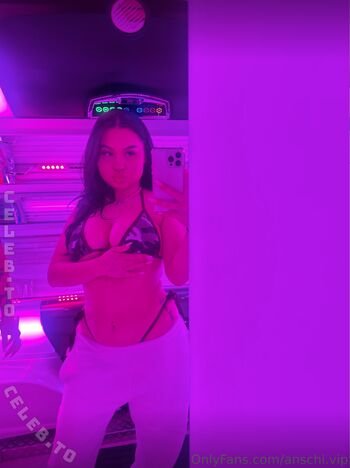 Full leaked Lifeofanscha private onlyfans photo