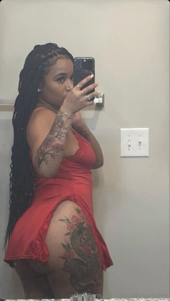 Full leaked Lifeofshade private onlyfans photo