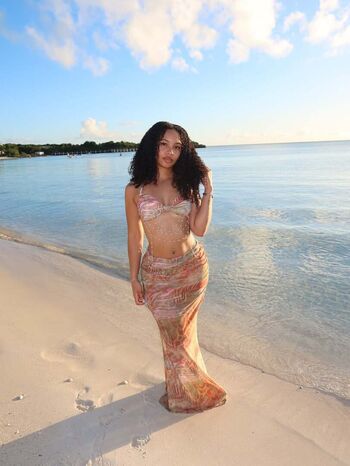 Full leaked Lightskin  page private onlyfans photo