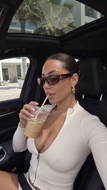 Full leaked Lightskin page private onlyfans photo