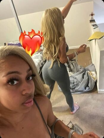 Full leaked Lightskin page private onlyfans photo