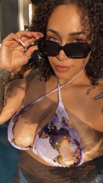 Full leaked Lightskin page private onlyfans photo