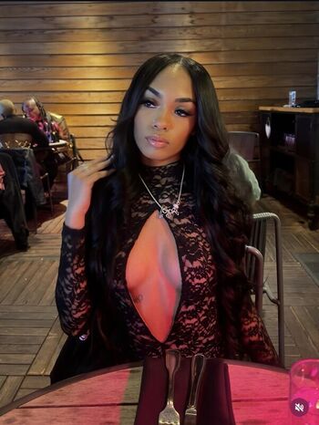 Full leaked Lightskin  page private onlyfans photo