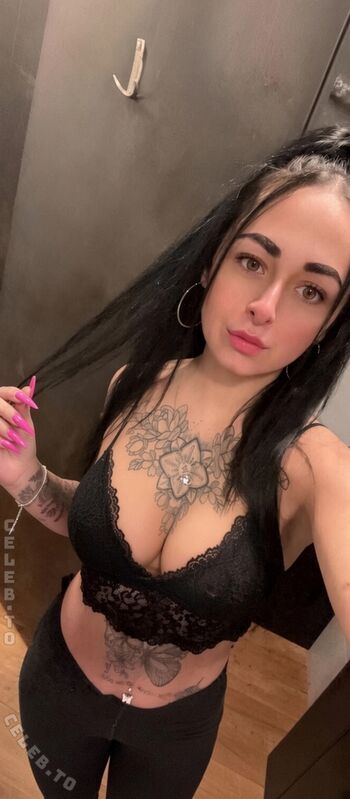 Full leaked Lii ssa private onlyfans photo