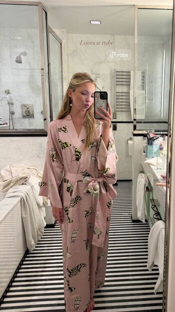 Full leaked Lila moss private onlyfans photo
