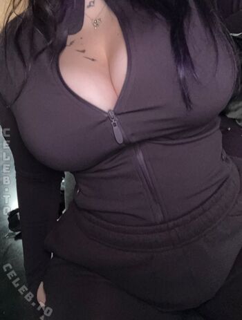 Full leaked Lilacmew private onlyfans photo