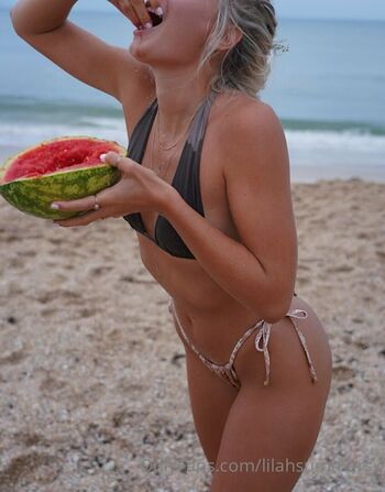 Full leaked Lilahsummersx private onlyfans photo