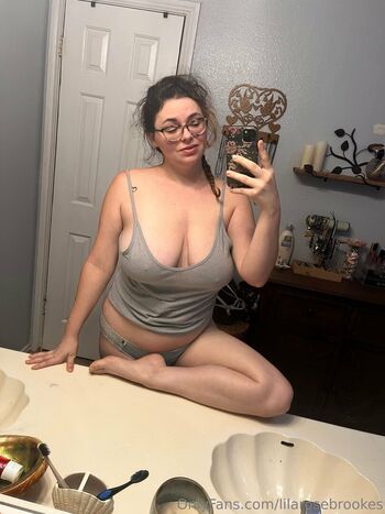 lilarosebrookes