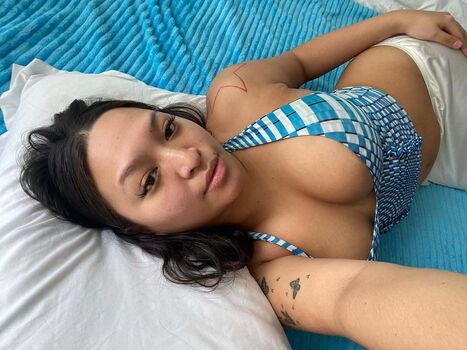 Full leaked Lilasianthiccie private onlyfans photo