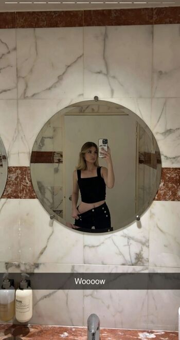 Full leaked Lilaspeach private onlyfans photo