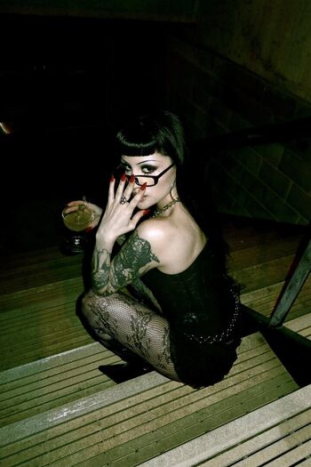 Full leaked Lilbatty private onlyfans photo