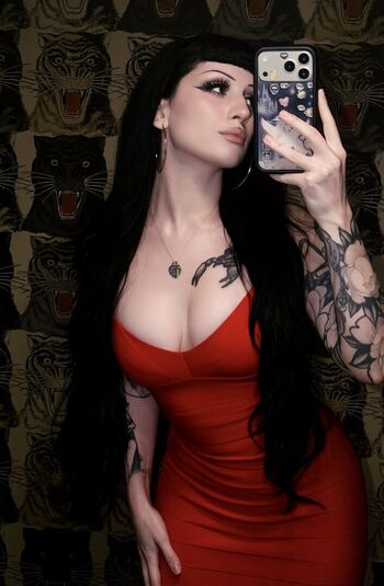 Full leaked Lilbatzz private onlyfans photo