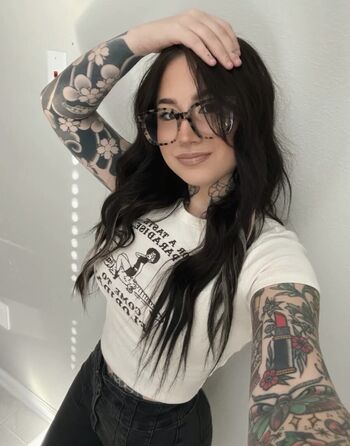 Full leaked Lilcannolii private onlyfans photo