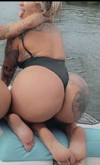 Full leaked Lilflats private onlyfans photo