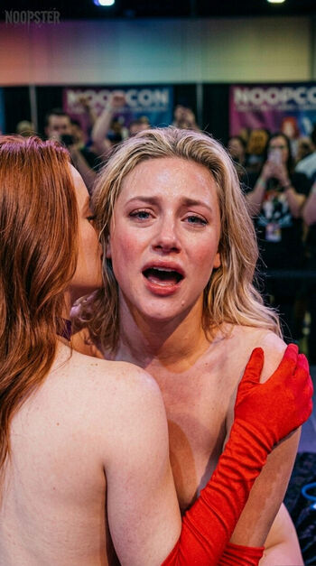 Full leaked Lili reinhart page private onlyfans photo