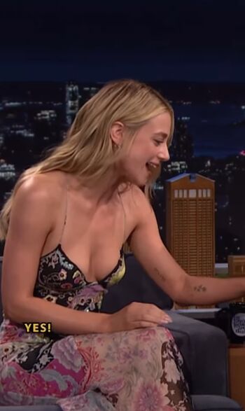 Lili Reinhart