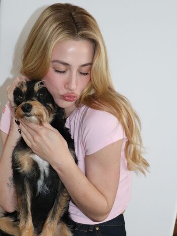 Lili Reinhart