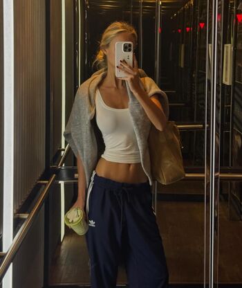 Full leaked Lilia weddell private onlyfans photo