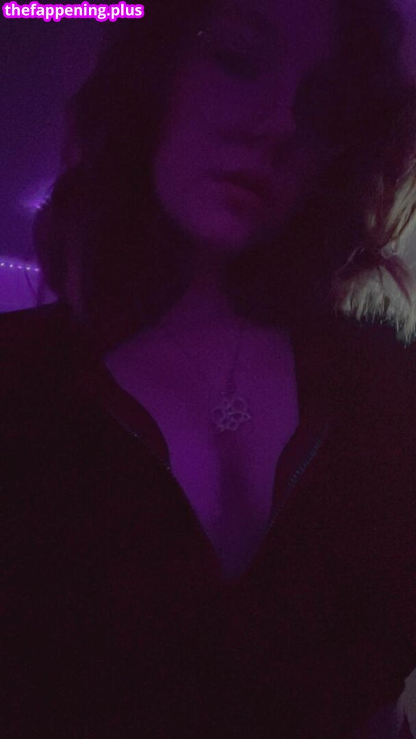 Lilith Your Dream Girl