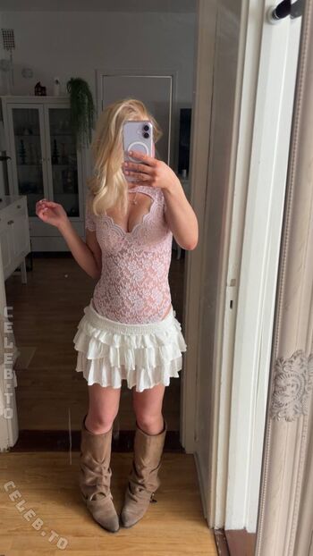 Full leaked Lillaamatilda private onlyfans photo