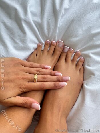 Full leaked Lillian phillips  page private onlyfans photo