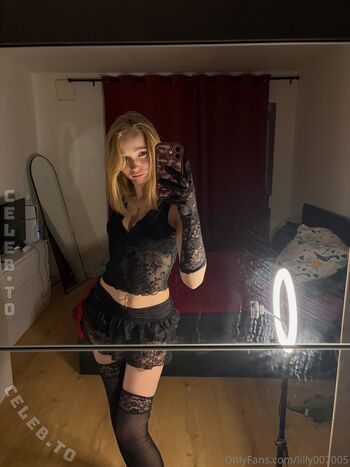 Full leaked Lilly schaper private onlyfans photo