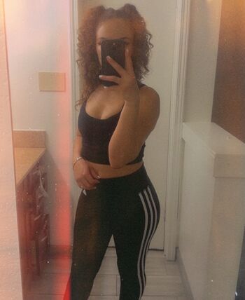 Full leaked Lilmisssmacdaddii private onlyfans photo