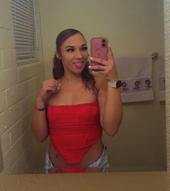 Full leaked Lilmisssmacdaddii private onlyfans photo