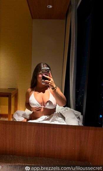 Full leaked Lilousecret page private onlyfans photo
