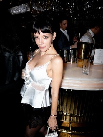 Full leaked Lily allen private onlyfans photo