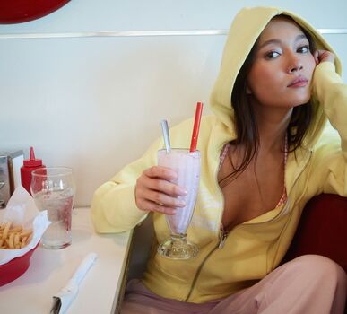 Lily Chee