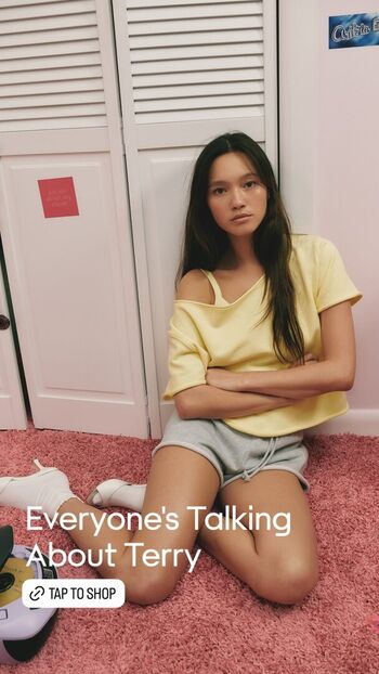 Full leaked Lily chee page private onlyfans photo