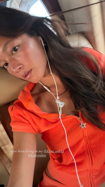 Full leaked Lily chee page private onlyfans photo