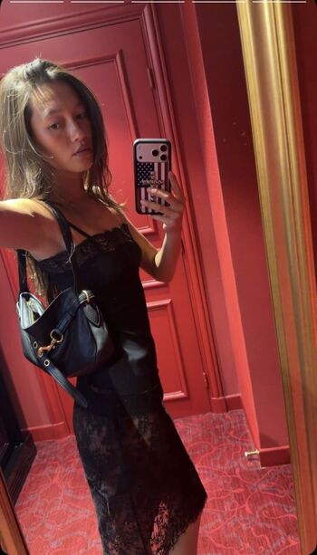 Full leaked Lily chee page private onlyfans photo