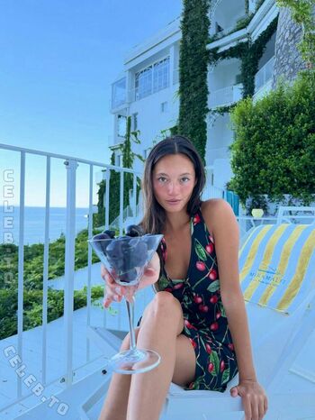 Full leaked Lily chee private onlyfans photo
