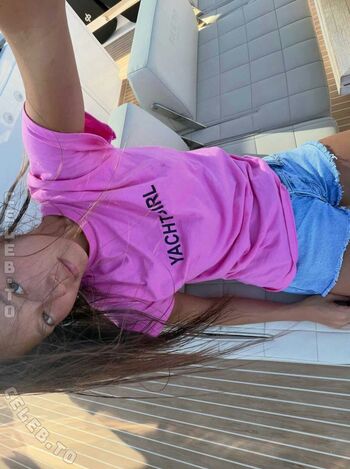 Full leaked Lily chee private onlyfans photo