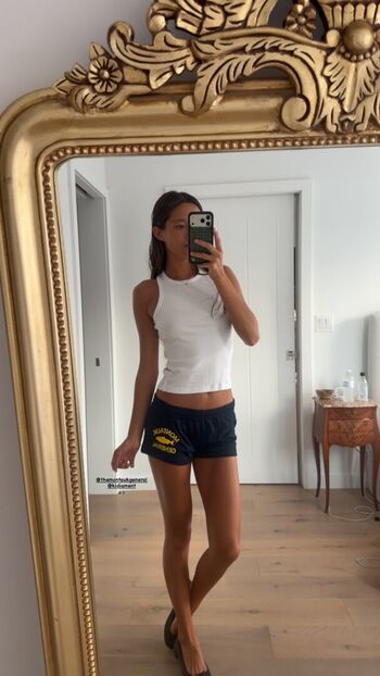 Full leaked Lily chee private onlyfans photo
