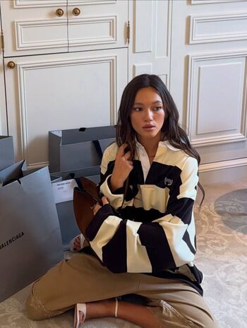 Full leaked Lily chee page private onlyfans photo