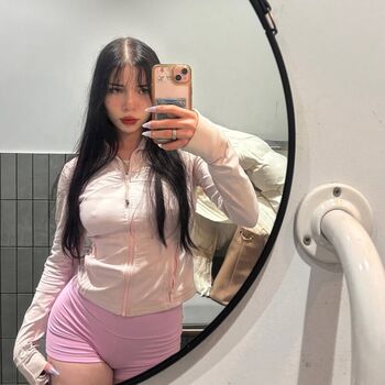Full leaked Lily hawker private onlyfans photo