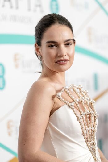 Full leaked Lily james private onlyfans photo