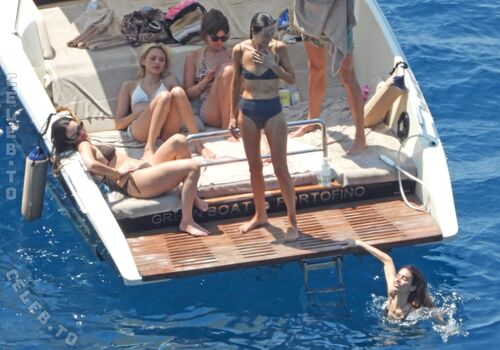 Full leaked Lily james page private onlyfans photo