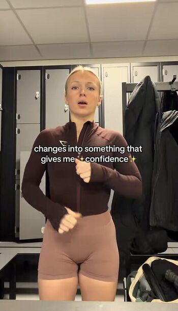 Full leaked Lilylifts private onlyfans photo