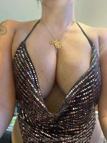 Full leaked Lina cal private onlyfans photo